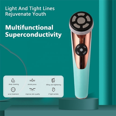 Tamaño del producto 16.8*4.8*4.5cm Dispositivo de estética de levantamiento de RF para masaje de cara y cuello