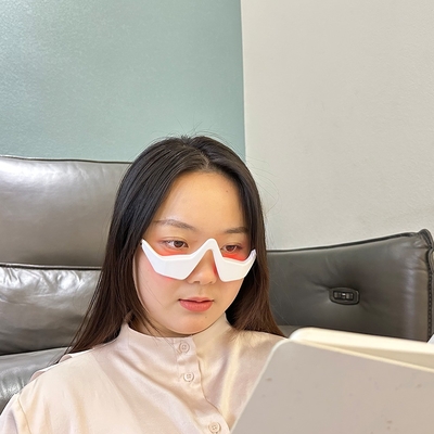 3D Vibración LED Terapia de luz roja Masajista de ojos para eliminar bolsas oculares y ojeras