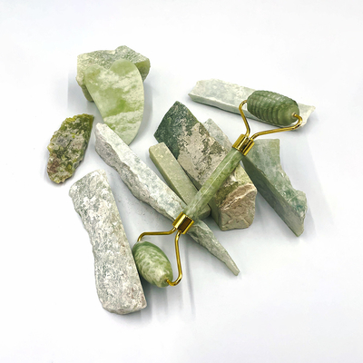 100% de piedra natural Xiuyan de jade Gua Sha para el estiramiento facial y el ajuste de la piel