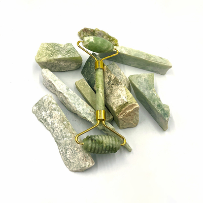 2024 Doble cabeza Xiuyan Stone Jade Roller y Gua Sha Set para el cuidado de la piel a prueba de agua Sí