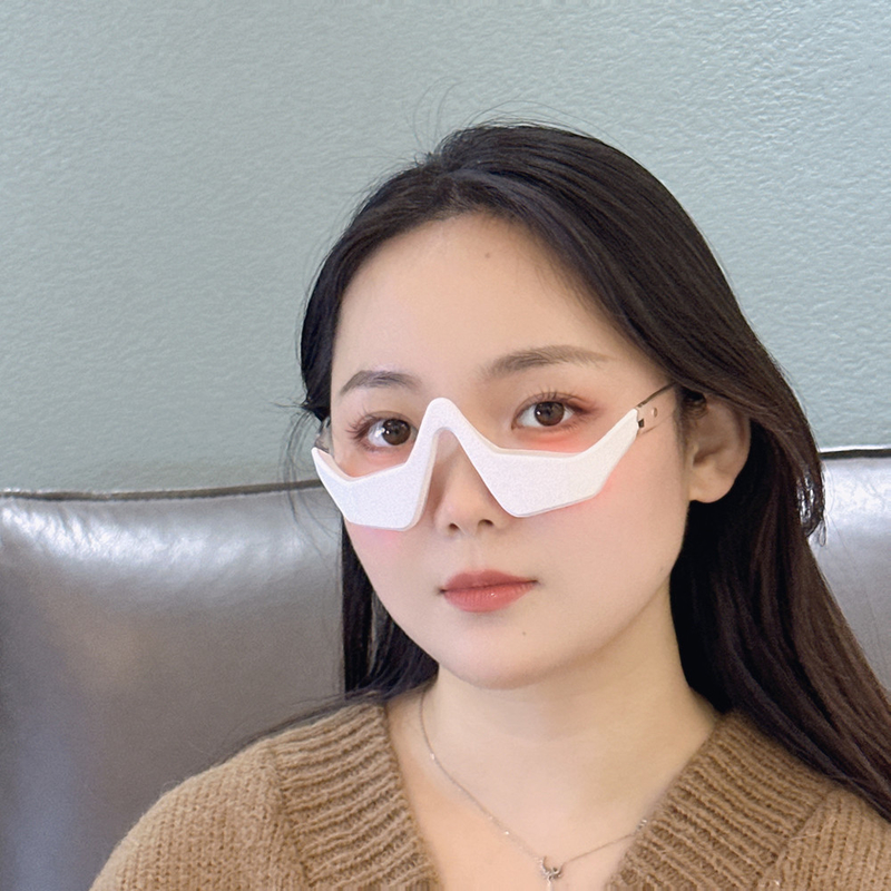 2 en 1 Masajeador para ojos para las arrugas Función oscura Quitar bolsas de ojos Círculos oscuros MANUAL